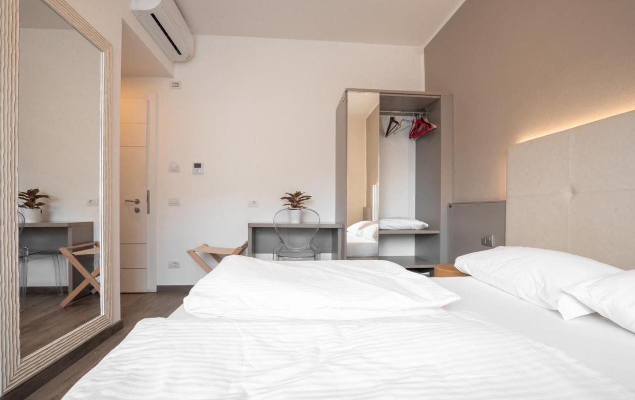 Hotel Rolly Riva del Garda Buitenkant foto