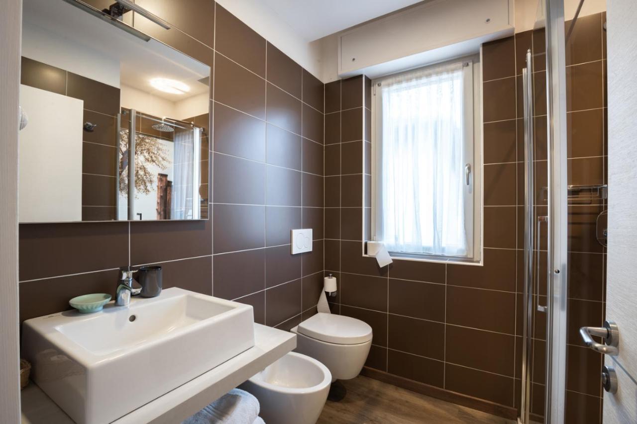 Hotel Rolly Riva del Garda Buitenkant foto